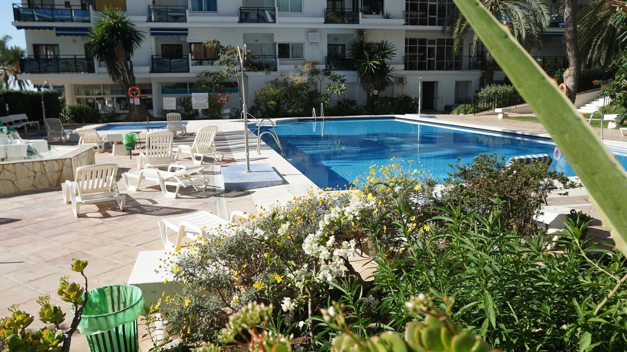 Skol Apartments Марбеля Екстериор снимка