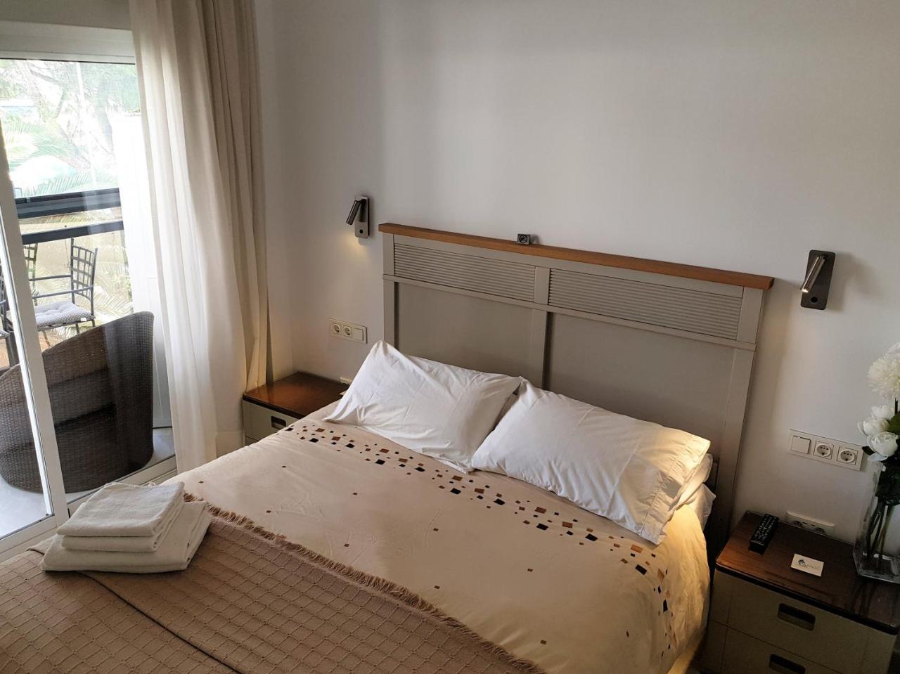 Skol Apartments Марбеля Екстериор снимка