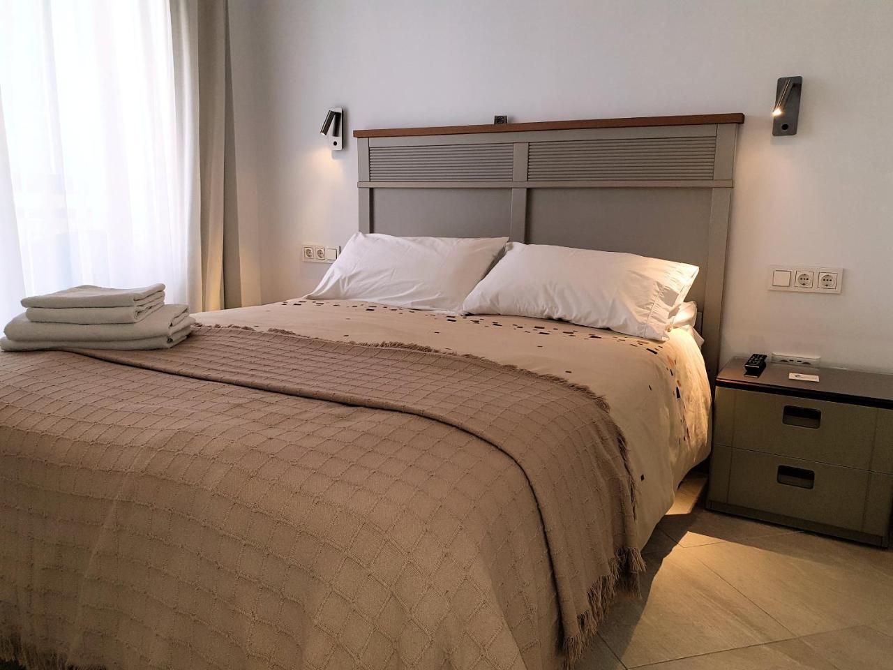 Skol Apartments Марбеля Екстериор снимка