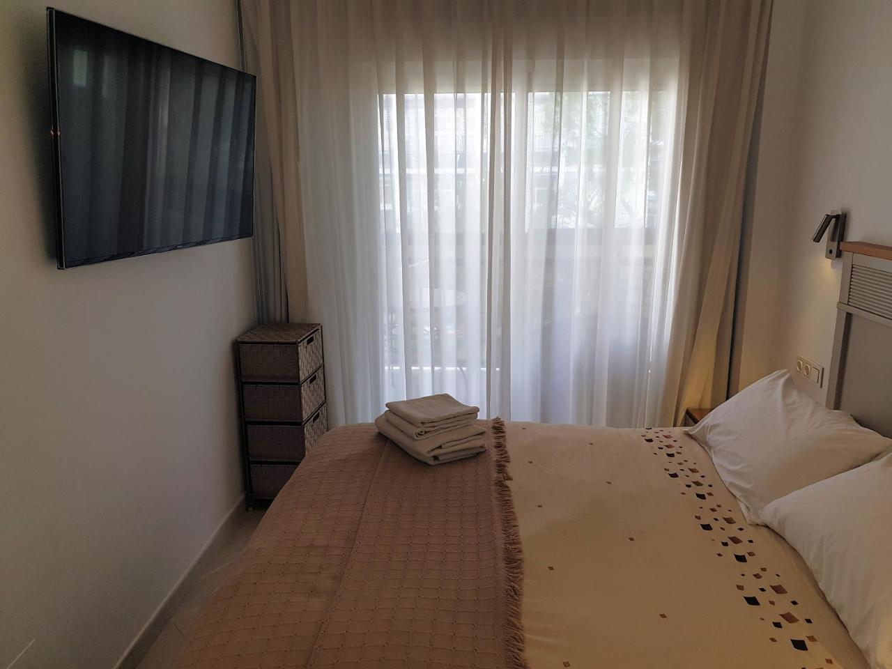 Skol Apartments Марбеля Екстериор снимка